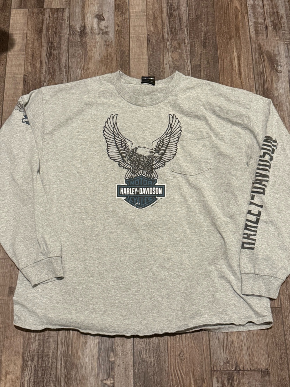 Harley-Davidson Gray Long-Sleeve Eagle Shield Shirt